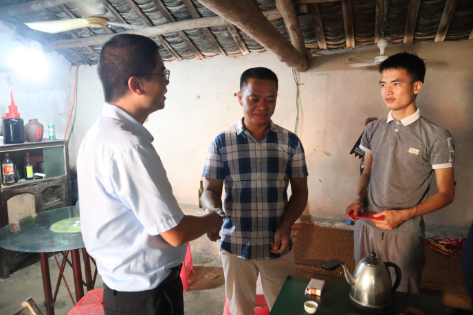 图片3.jpg 图片3.jpg